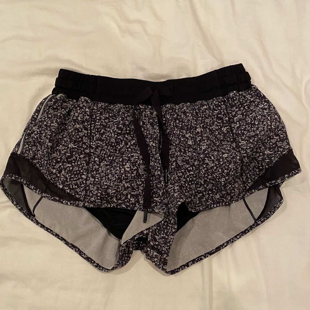 Lululemon Hotty hot shorts